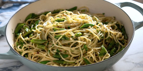 Herby Lemon Spaghetti with Snap Peas