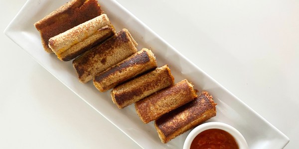 Grilled Cheese Roll-Up Dippers