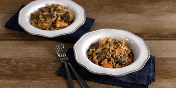 One-Pot Chicken Stroganoff 