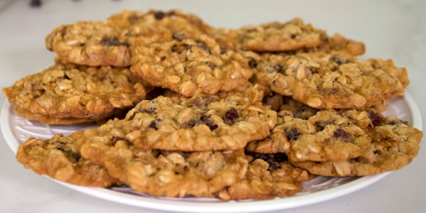 Craig and Betty Jo Melvin's Oatmeal Raisin Cookies