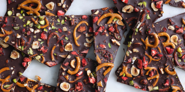 Jeweled Chocolate Bark Crunch