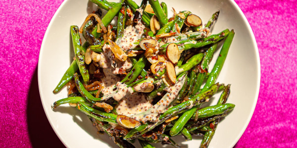 Blistered Green Beans with Spicy Mustard Sauce