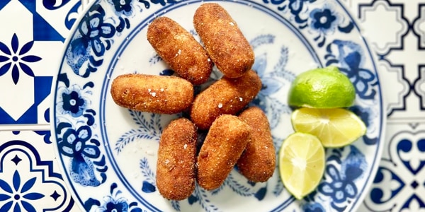 Croquetas de Jamón (Ham Croquettes)