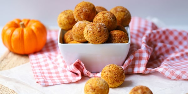 Pumpkin Doughnut Holes