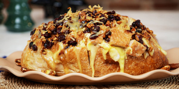 Cranberry-Brie Pull-Apart Bread