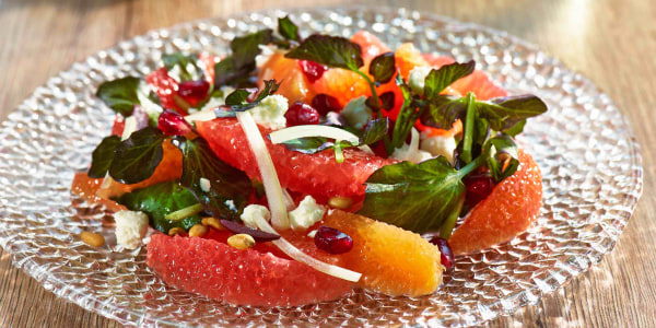 Citrus and Olive Salad (Portakal Salatsi)