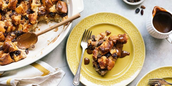 Bread Pudding with Caramel Sauce 