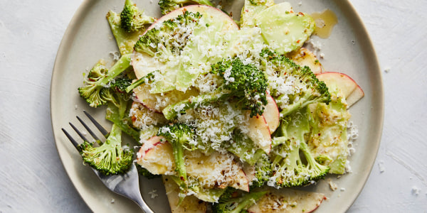 Broccoli Apple Salad