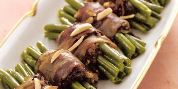 Bacon-Wrapped Green Bean Bundles