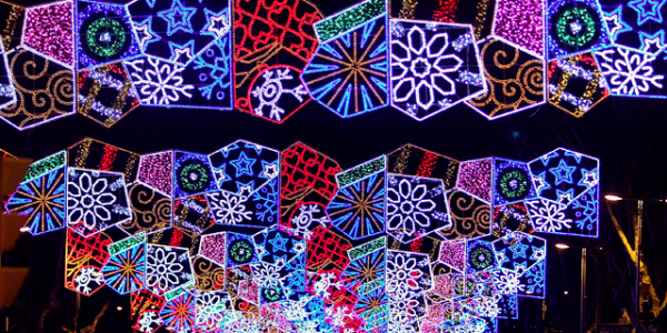 Holiday lights around the world