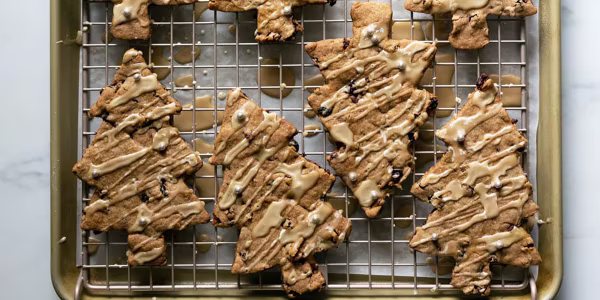 Maple-Raisin Holiday Cookies