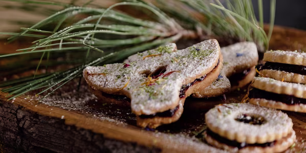 Eduardo Garcia's Huckleberry-Pine Linzer Cookie