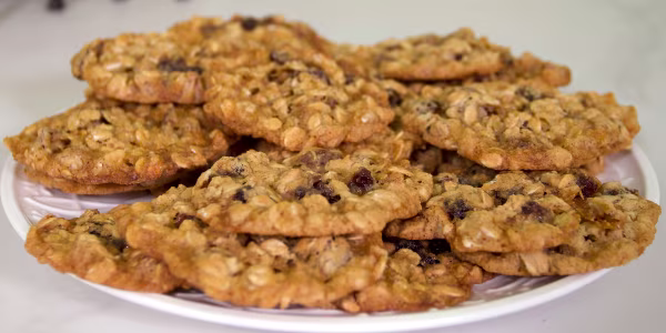 Craig and Betty Jo Melvin's Oatmeal Raisin Cookies