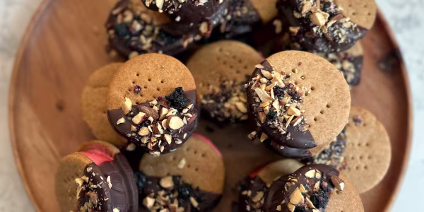 Wild Berry S'mores Cookies