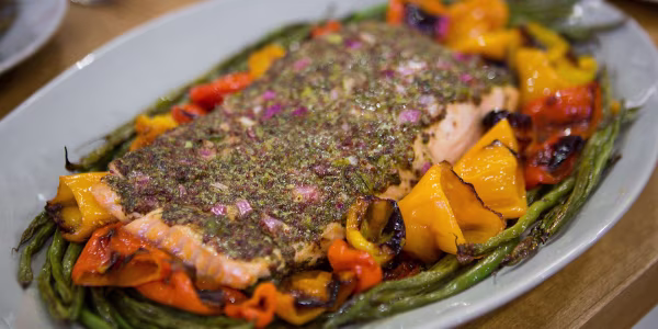 One-Pan Mustard Salmon with Peppers and Green Beans
