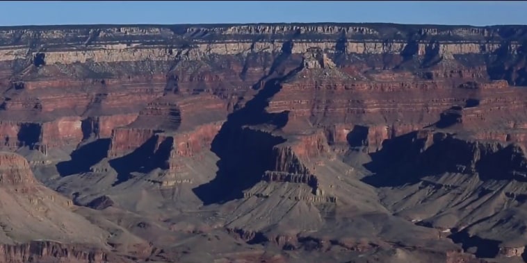 us tourist pushed off