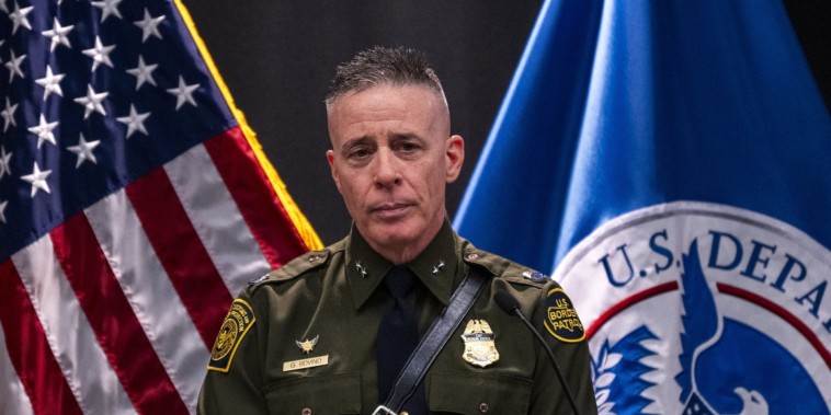 India marks Republic Day with parade of motorcycle stunts插图24