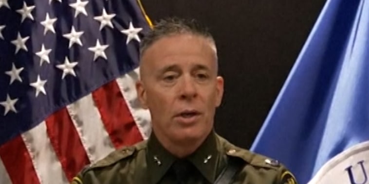 India marks Republic Day with parade of motorcycle stunts插图22