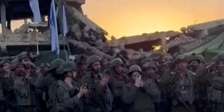 White House questioned on characterization of Minneapolis shooting at press briefing插图21