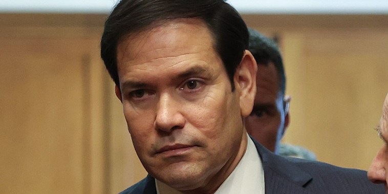 Rubio faces questions on Venezuela at Senate hearing插图21