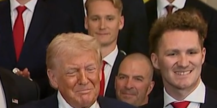 Trump receives golden hockey stick from Florida Panthers插图26