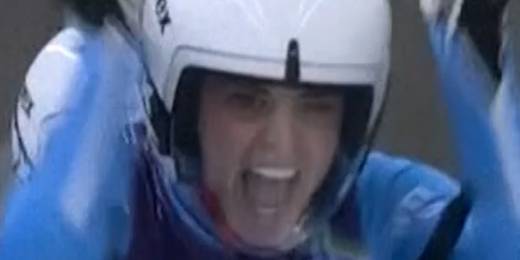 Italy wins gold in first-ever Olympic women’s doubles luge插图22