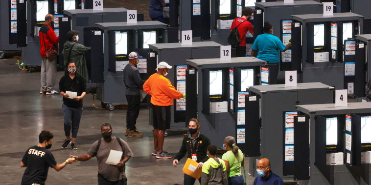 Image: Voters cast their ballots for the upcoming presidential elections in Atlanta