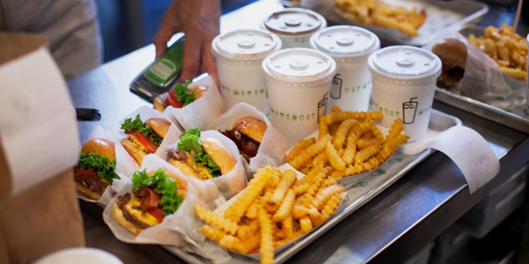Shake Shack Owners Said To Aim For $1 Billion Valuation In IPO