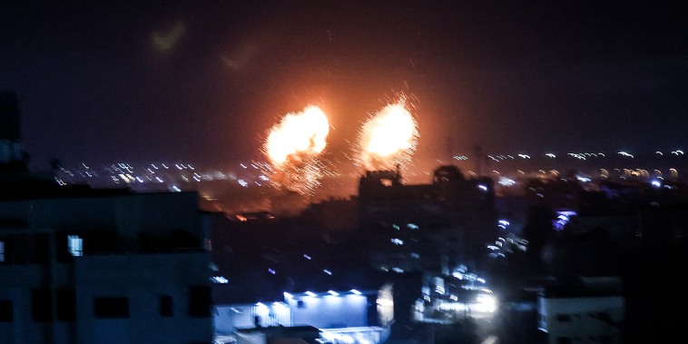Image: Gaza City explosion