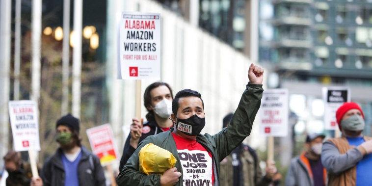 US-IT-LABOR-AMAZON