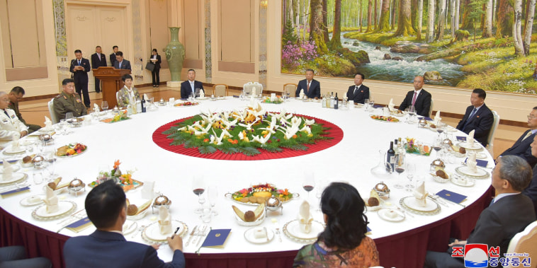 Image: Choe Ryong Hae hosts a reception to mark the 60th anniversary of the conclusion of the DPRK-China Treaty of Friendship, Cooperation and Mutual Assistance, in North Korea