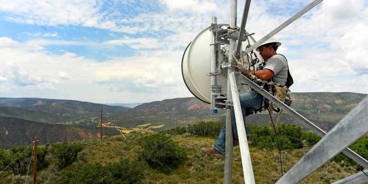 Image: Broadband in rural areas in Meeker, Colorado