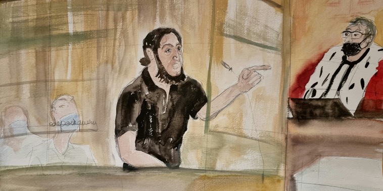 Image: Sketches show Paris' November 2015 attacks suspect during trial at Paris courthouse