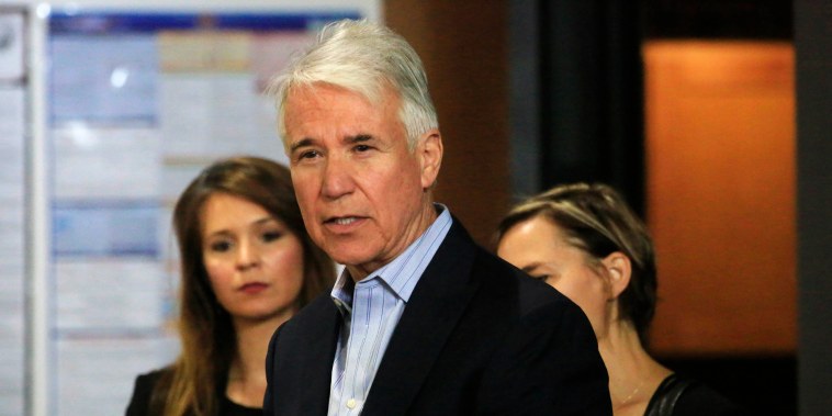 Image: District Attorney George Gasc?n (foreground) and Code For America executive director Jennifer Pahlka (back right) announce a partnership to use technology to automatically reduce eligible marijuana convictions on Tuesday, May 15, 2018 in San Franc