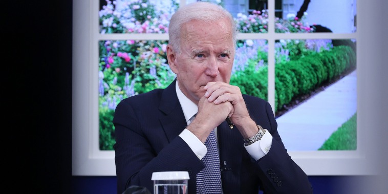 Image: President Joe Biden hosts a meeting with corporate chief executives and members of his cabinet to discuss the looming federal debt limit on Oct. 6, 2021 in Washington.