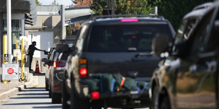 US-CANADA-HEALTH-VIRUS-TRAVEL-TOURISM