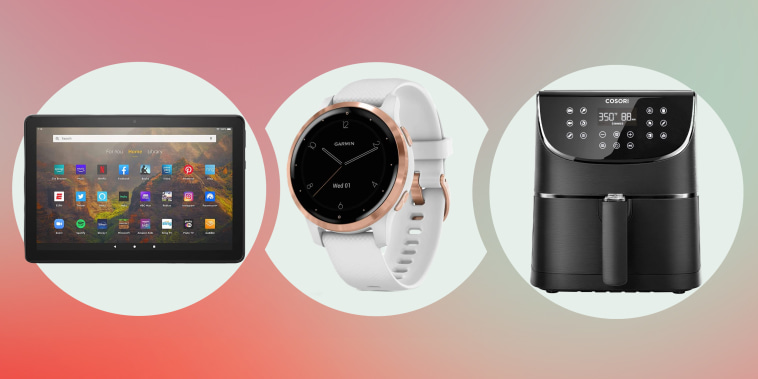 Fire HD 10 tablet, 10.1", Garmin 010-02172-21 Vivoactive 4S, COSORI Air Fryer Max XL