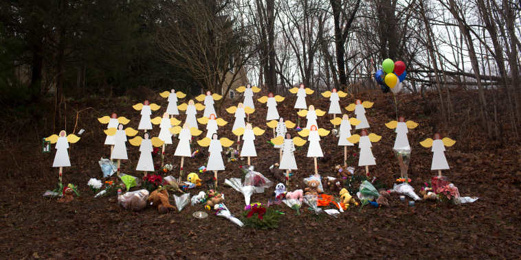 Image: Shooting at Sandy Hook Elementary School, Newtown, Connecticut, USA.