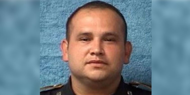 El sargento Ramón Gutiérrez llevaba 20 años al servicio de la policía y tenía tres hijos.