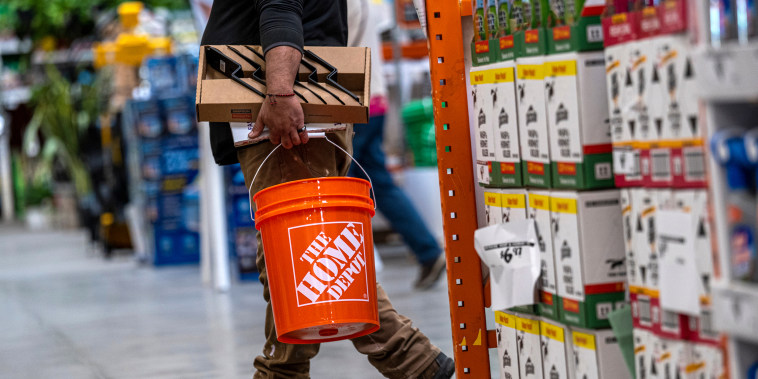 A Home Depot Store Ahead Of Earnings Figures