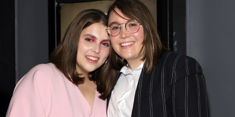 NEW YORK, NEW YORK - NOVEMBER 18: Beanie Feldstein and Bonnie Chance Roberts attend as A24 and the Cinema Society host a screening of "The Humans" at Village East Cinema on November 18, 2021 in New York City. (Photo by Dia Dipasupil/Getty Images)