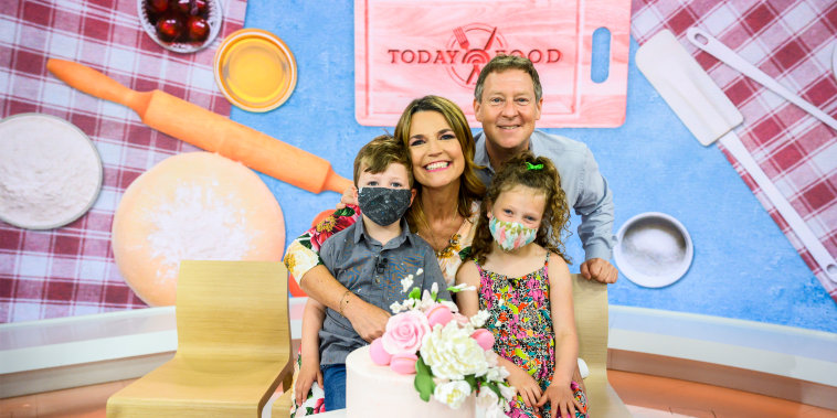 Image: Savannah Guthrie with her two kids, Vale and Charles and her husband, Michael Feldman.