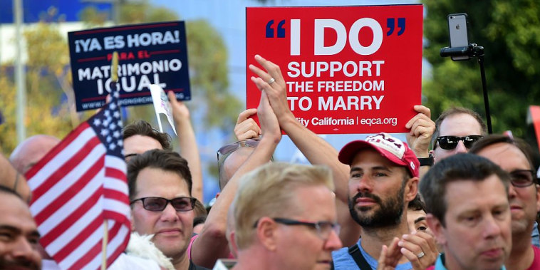 Una manifestación en West Hollywood, California, a favor del matrimonio igualitario el 26 de junio de 2015.