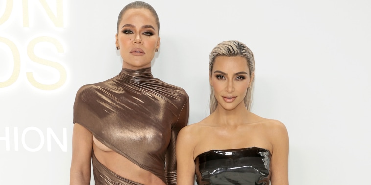 The sisters posed on the red carpet at the 2022 CFDA Awards on Nov. 7.