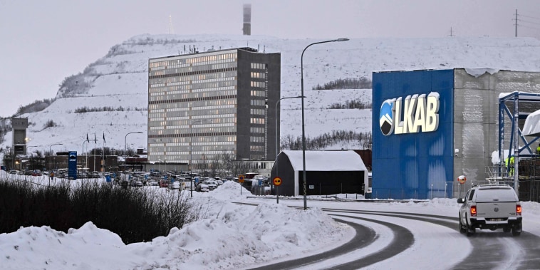  -Europe's largest known deposit of rare earth elements -- key for the production of electric cars -- has been discovered in Sweden's far north, Swedish mining company LKAB said.