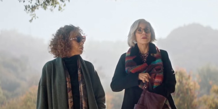 Lily Tomlin and Jane Fonda in "Moving On"