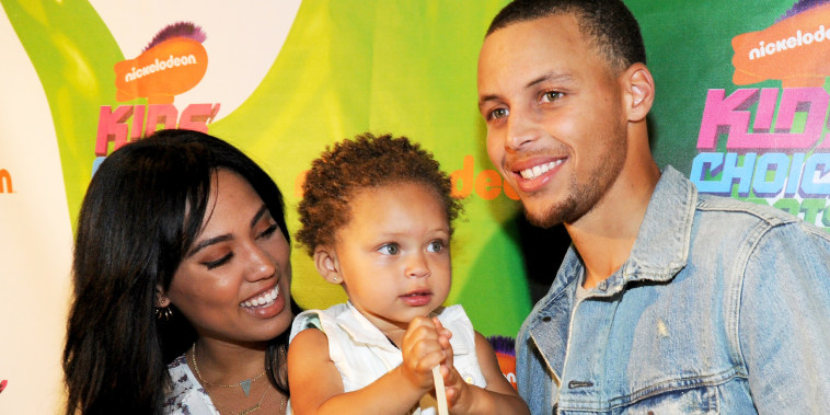 Ayesha Alexander, Riley Curry and Stephen Curry at Nickelodeon Kids' Choice Sports Awards 2014 on July 17, 2014 in Los Angeles, CA.