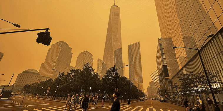 Smoke from Canadian wildfires casts a haze over the area on June 7, 2023 in New York City. 