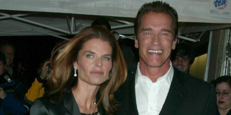 El actor Arnold Schwarzenegger con su exesposa Maria Shriver. 