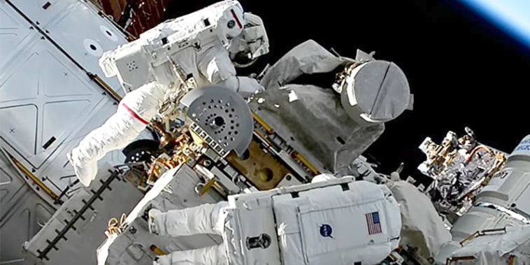 lost tool bag space spacewalk